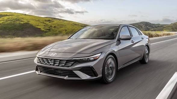 هيونداي إلنترا 2025 (Hyundai Elantra) للبيع